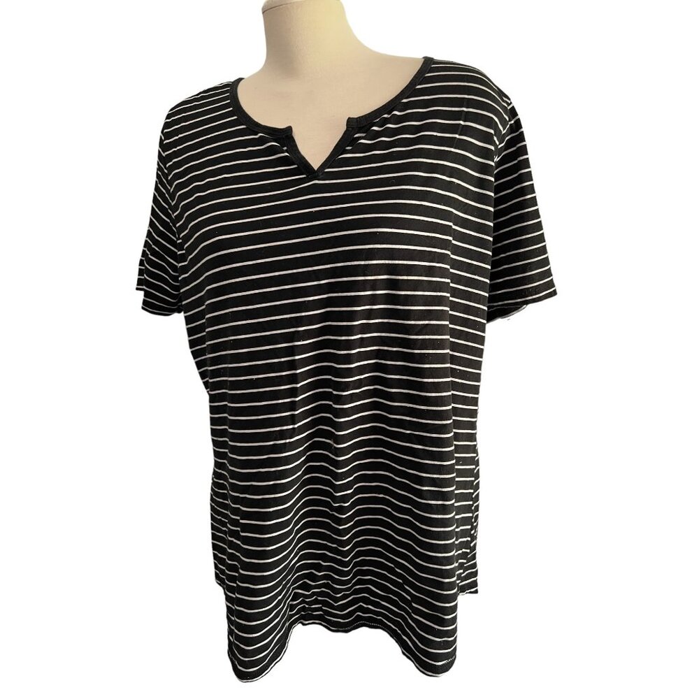Just My Size Black & White Striped Baby Tee Sz 3XL Womens Plus V Neck Short Slee
